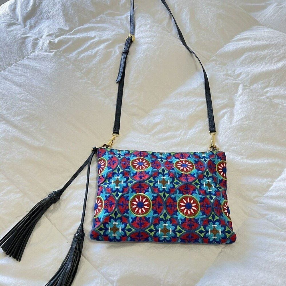 ORYANY Blue Print Grace Embroidered Mosaic Crossbody Purse~ Bohemian~ Tassels - Picture 2 of 7